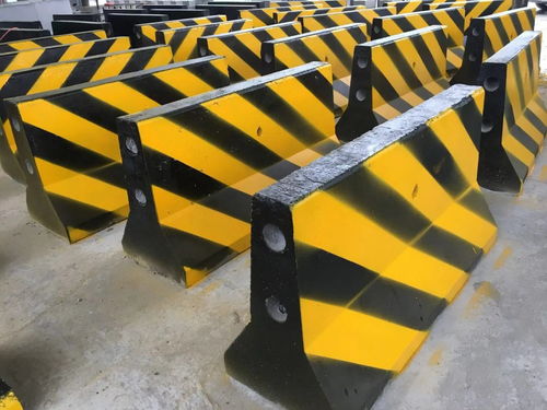 揭秘廣州番禺混凝土水泥墩廠家 防撞水泥墩出廠價(jià)及主要廠家（砼威建材、百墩實(shí)業(yè)）解析