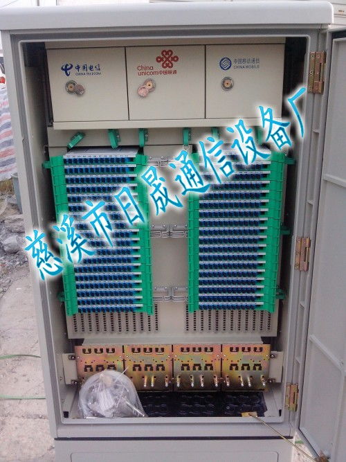 中國(guó)聯(lián)通光纖配線架 構(gòu)建高效網(wǎng)絡(luò)的關(guān)鍵設(shè)備